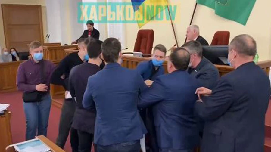 В Харьковском горсовете избили депутатов Шария