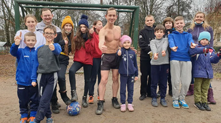 Крижана людина: історія українця, який зимує у футболці