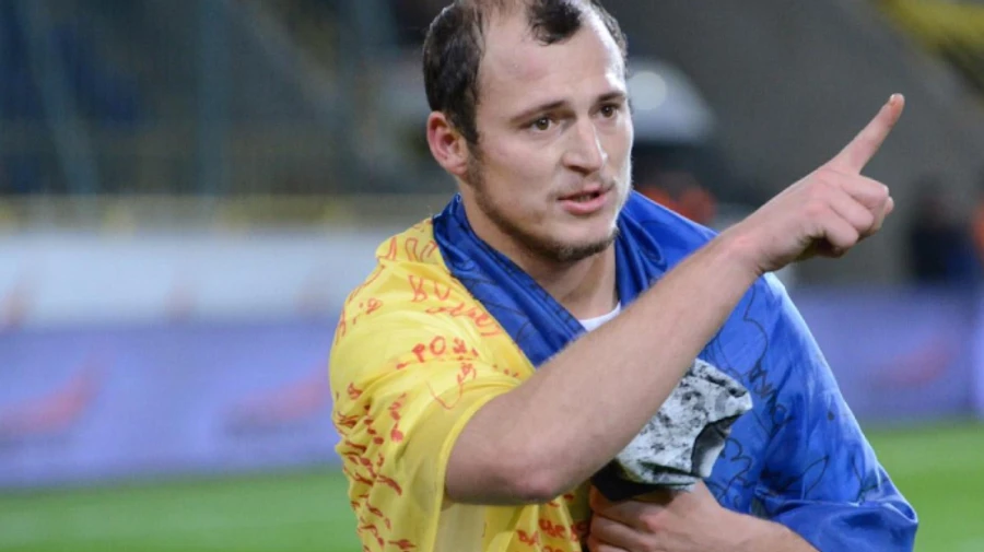 Зеленский наградил орденами футболистов Беланова и Зозулю