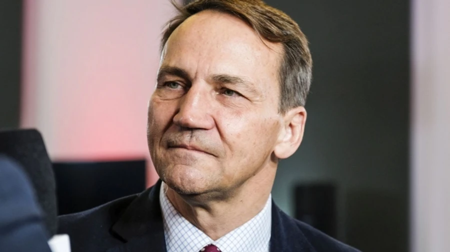 Polish foreign minister on Orbán's Ukraine poll: an EU referendum on Hungary's membership would be interesting