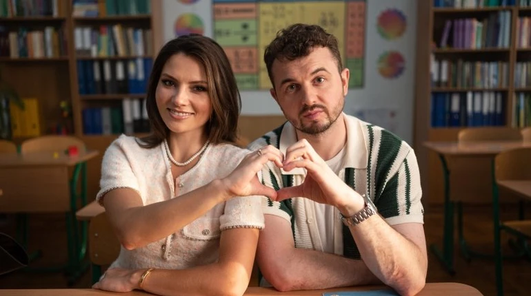 Викликаємо маму до школи за несмішні жарти. Рецензія на комедію Батьківські збори