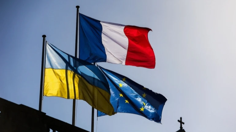 Кандидати у президенти Франції посварились через допомогу Україні