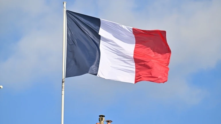 Інциденти на французькій залізниці: зірвані плани 800 тисяч пасажирів, в уряді підозрюють диверсію