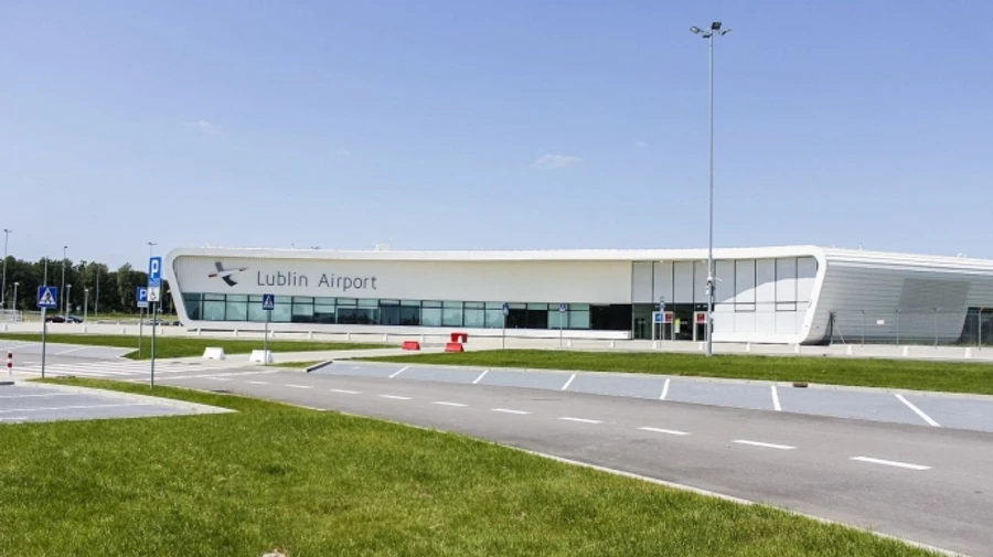 Poland scrambles jets and closes Lublin airport due to Russian drones in Ukraine's airspace