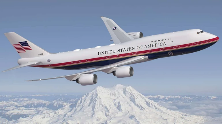 Президентський літак Трампа перефарбують згідно з його побажаннями