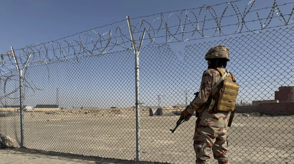 Афганістан і Пакистан обмінялися ударами вздовж кордону Kép