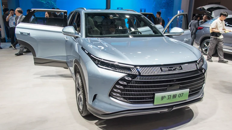 Китайские электромобили завоевывают ЕС. Как европейцы отвечают?