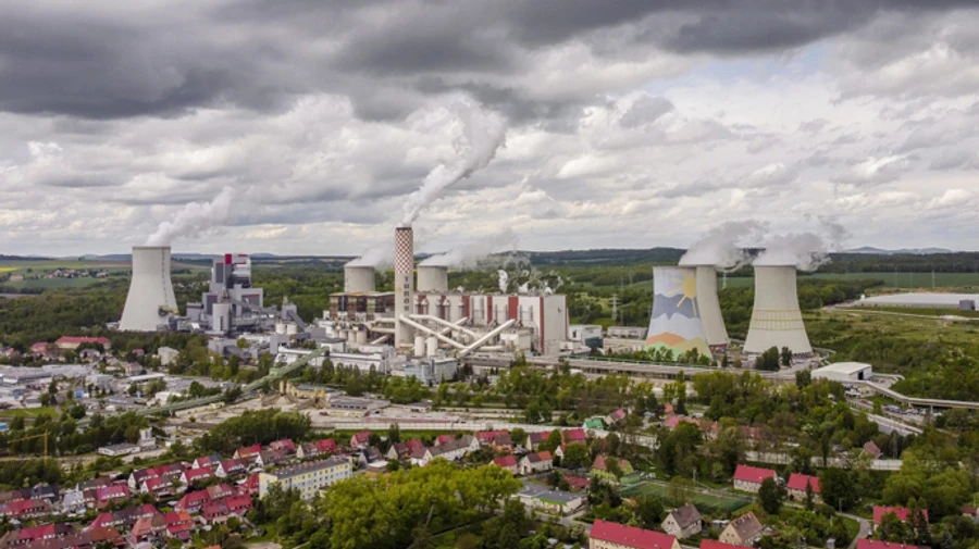 Премьер Польши отменил визит на саммит в Будапеште из-за конфликта с Чехией по шахте