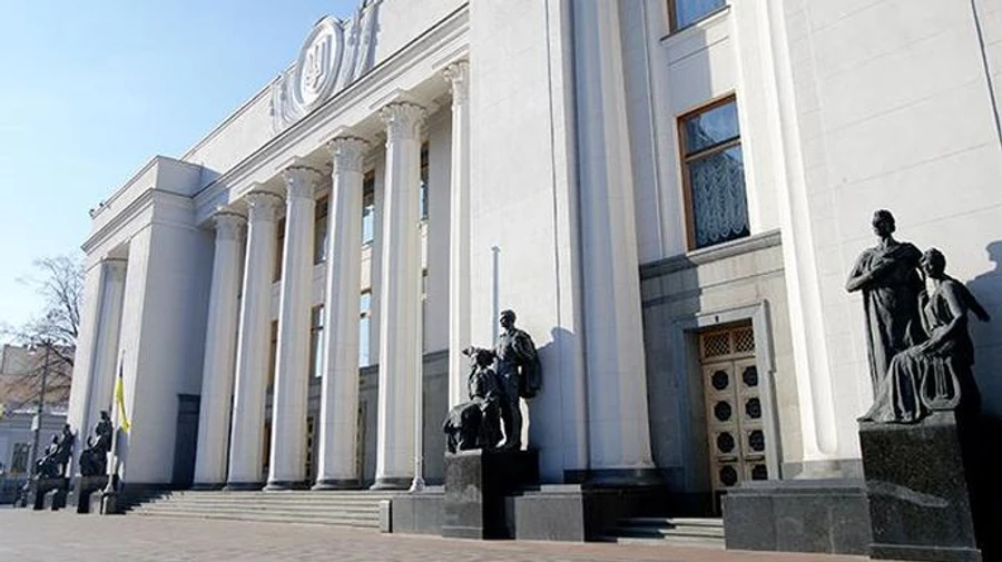 Рада проведет два внеочередных заседания в четверг, хочет назначить министра