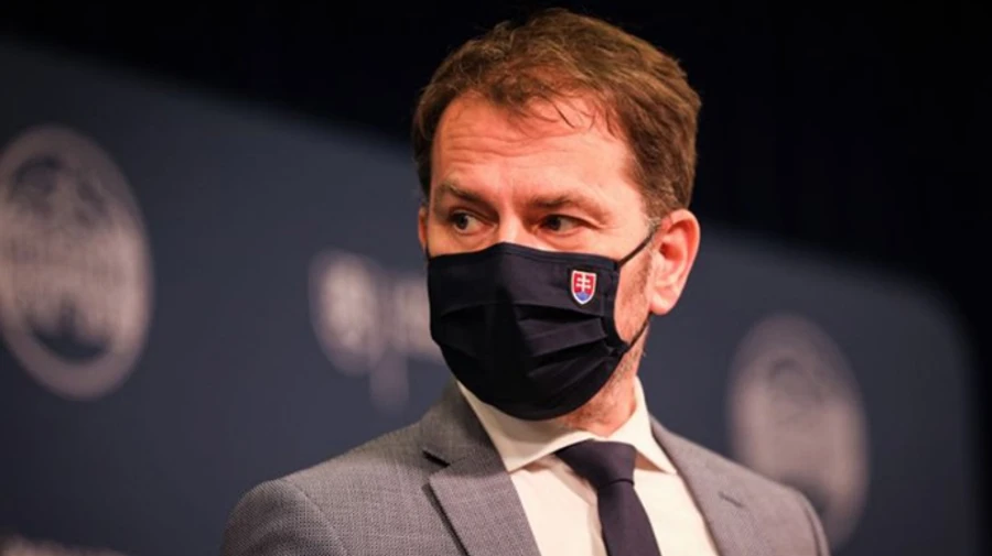 У Словаччині допускають виробництво російської вакцини