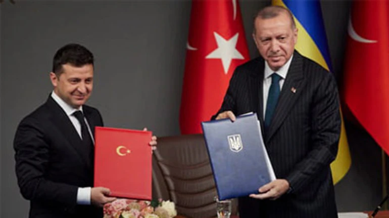 Без вільної торгівлі, але з контрактами в оборонці: про що домовився Зеленський у Стамбулі