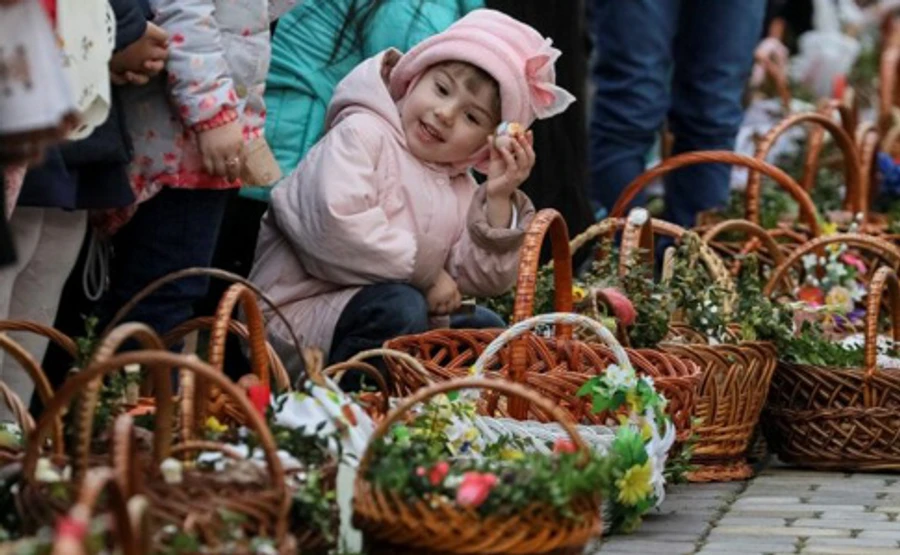 Глава УГКЦ призвал не приносить пасхальные корзины на освящение