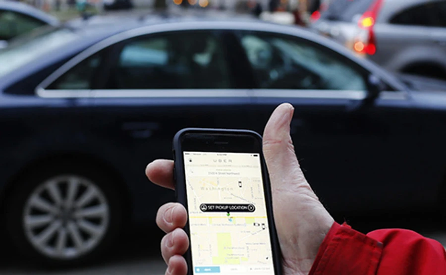 Кличко: Служби таксі готові розвозити медпрацівників на роботу