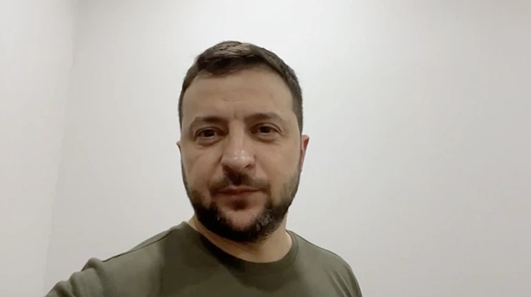 Звільнення Зміїного значно змінює ситуацію в Чорному морі – Зеленський