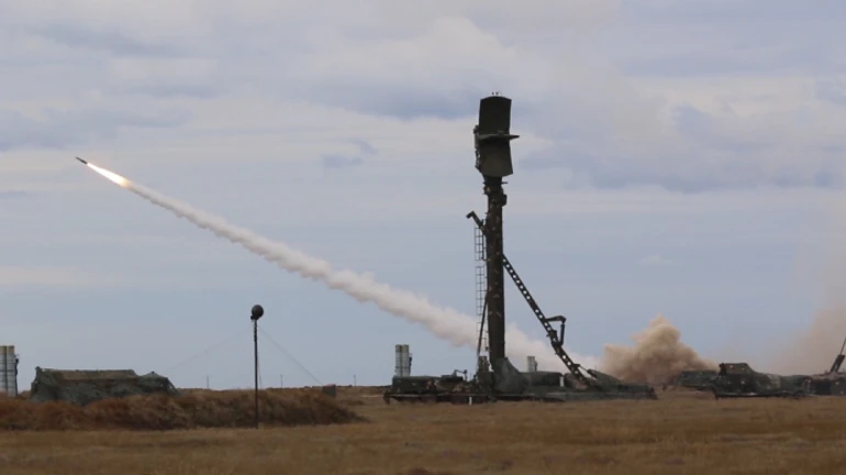Ukrainian Air Force destroys Russian stronghold and kill soldiers from company tactical group