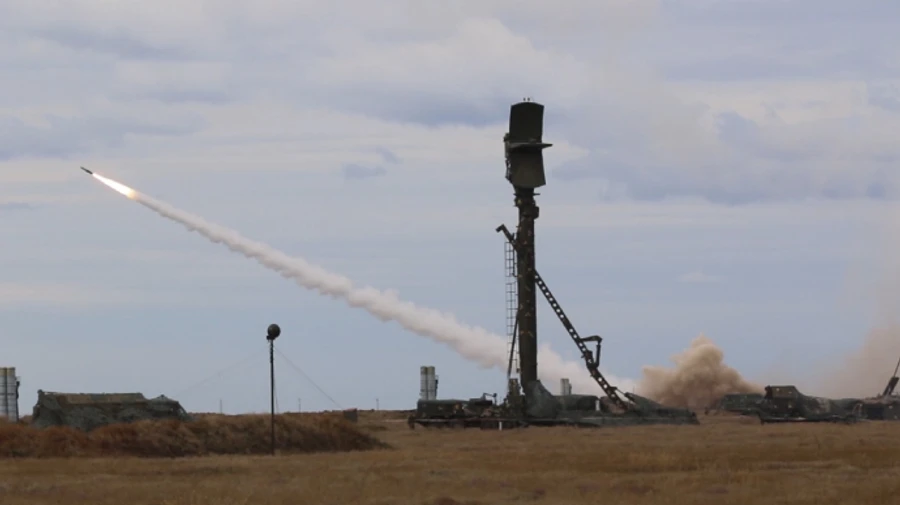 Ukrainian Air Force destroys Russian stronghold and kill soldiers from company tactical group