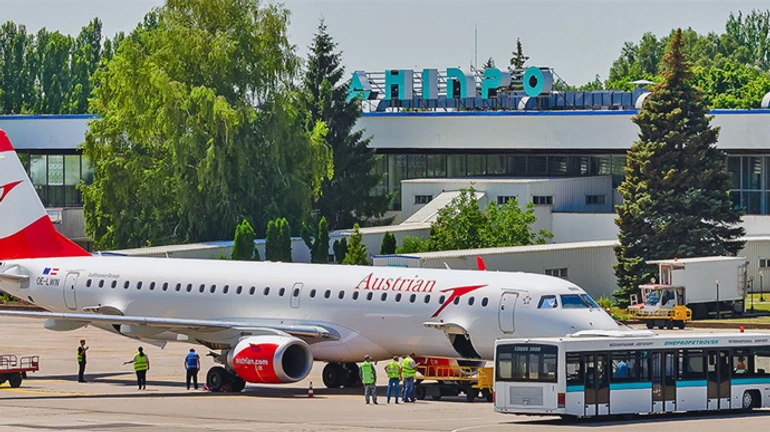 Аэропорт Днепропетровск декоммунизировали 