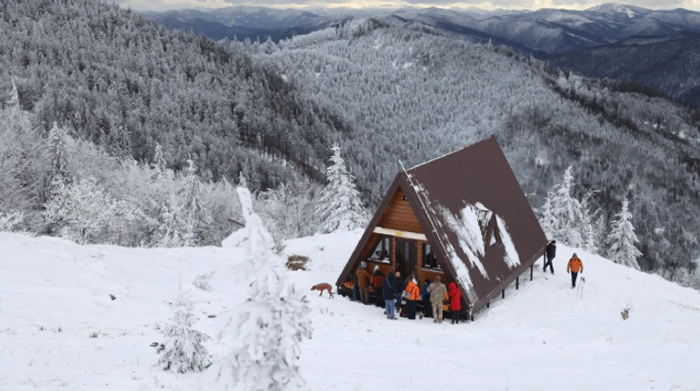 Гірський прихисток для пам'яті і перепочинку. Як друзі загиблого військового втілили його мрію, яка стала посмертною