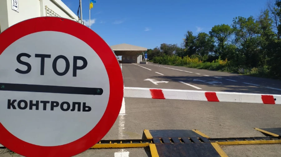 Командування ООС залишило обов'язкову самоізоляцію для тих, хто їде з ОРДЛО