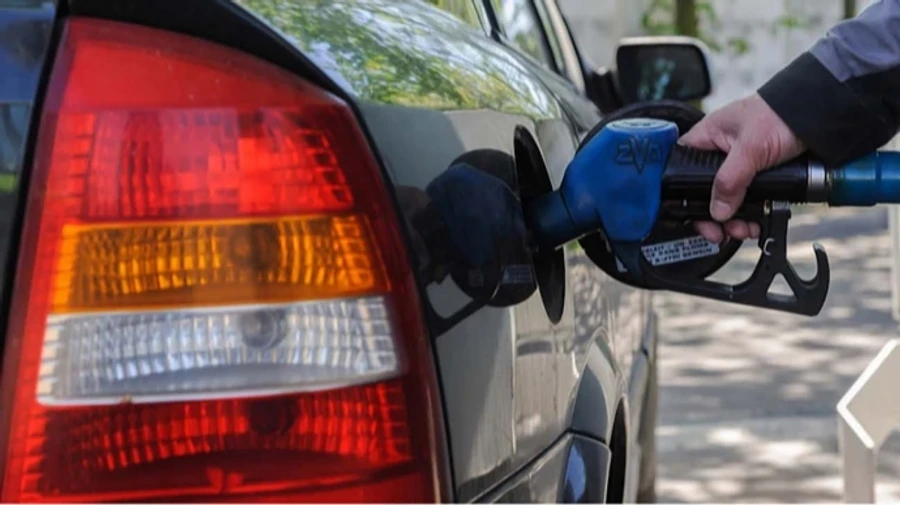 Russian government entirely bans petrol exports