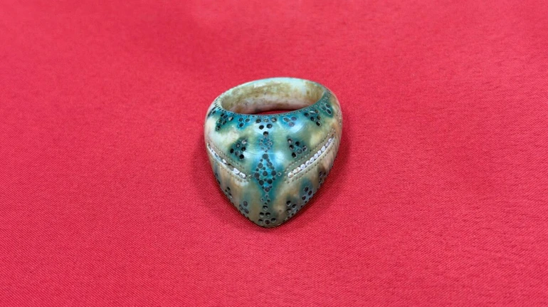 Належав високопоставленій особі: в Туреччині виявили унікальний перстень лучника з перлинами