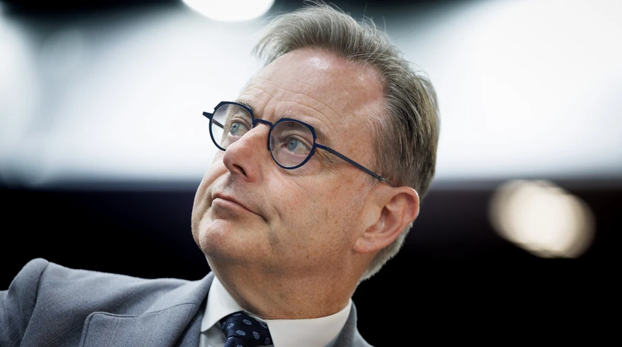 Belgian PM clarifies remarks on "normalising relations" with Russia