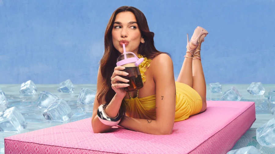 Dua Lipa helps raise funds for pickup truck for Ukrainian combat medics