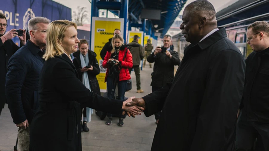 Глава Пентагона прибыл в Украину