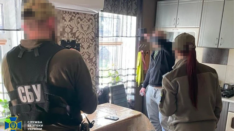 Тіктокер злив у соцмережу відео руху військової колони ЗСУ: загрожує тюрма