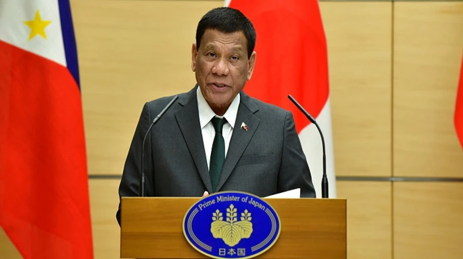 Президент Филиппин пригрозил тюрьмой за отказ вакцинироваться от коронавируса