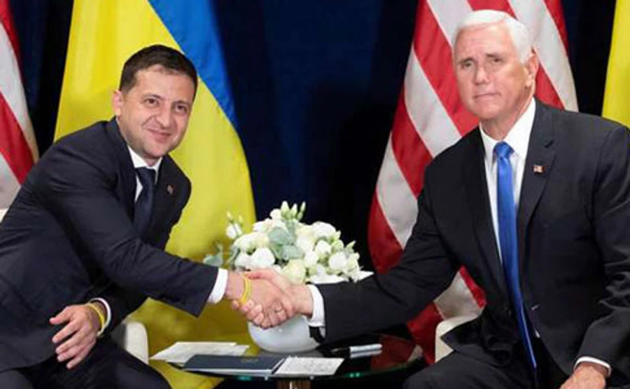 Трамп неодноразово використовував Пенса для тиску на Зеленського – WP