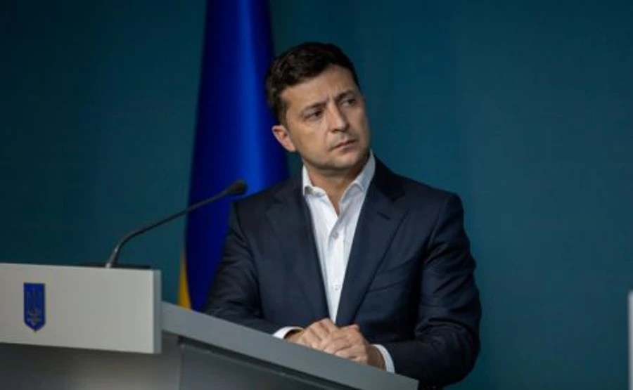 Зеленський дав громадянство 11 захисникам, назвав лише одного