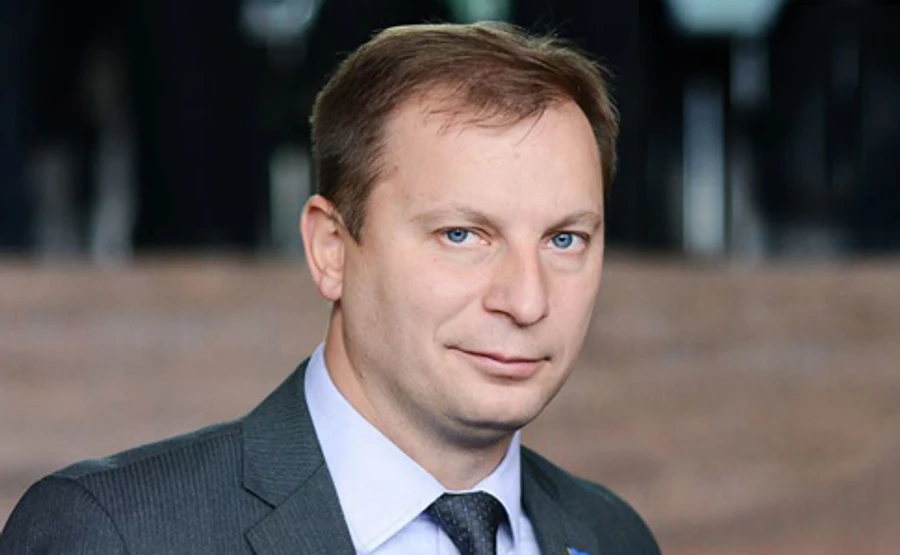 Четвертий губернатор заявив про відставку