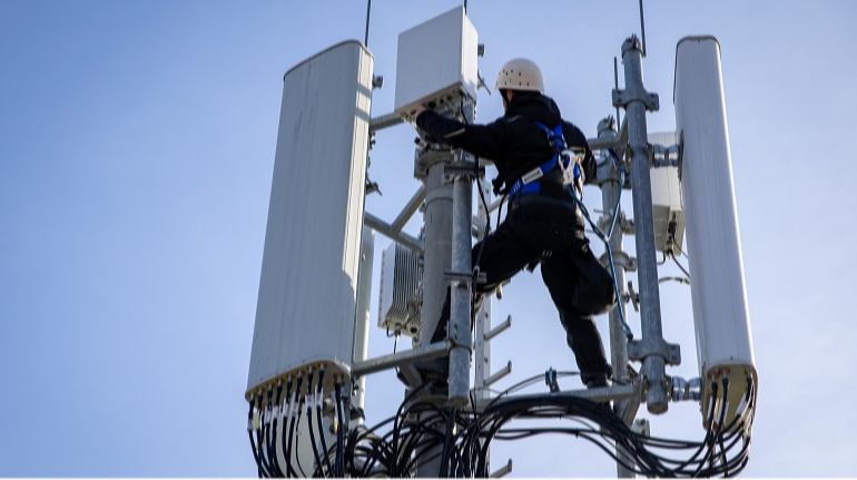 Interruzione di internet mobile a San Pietroburgo: 70.000 utenti colpiti