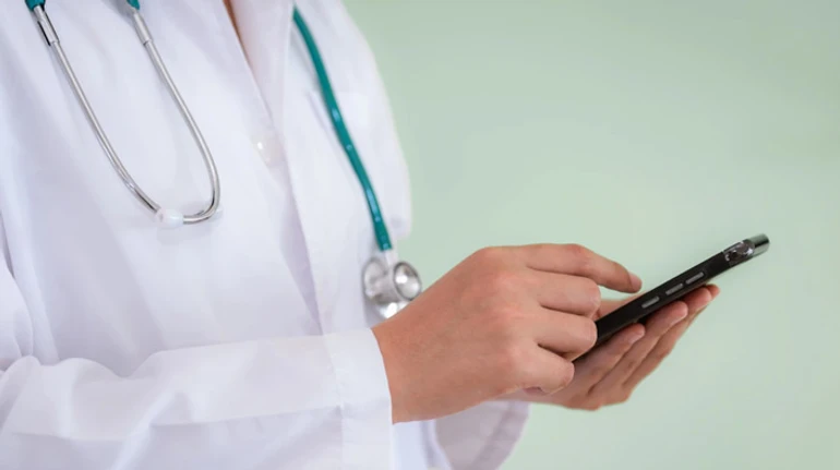 Ждете онлайн-запись к врачу месяцами? Объясняем, почему система дала сбой и что с этим делать