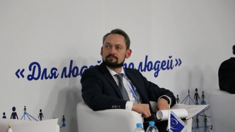 ЦПК: Заступник Резнікова, який погодив купівлю яєць по 17, отримав посаду в МЗС