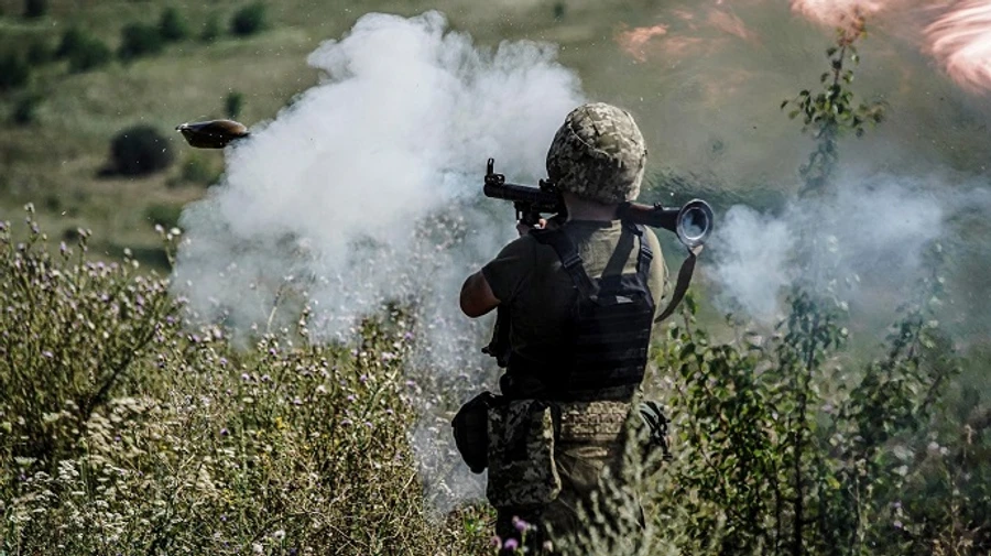 Сили оборони відмінусували ще 560 окупантів, гелікоптер і 10 танків ворога