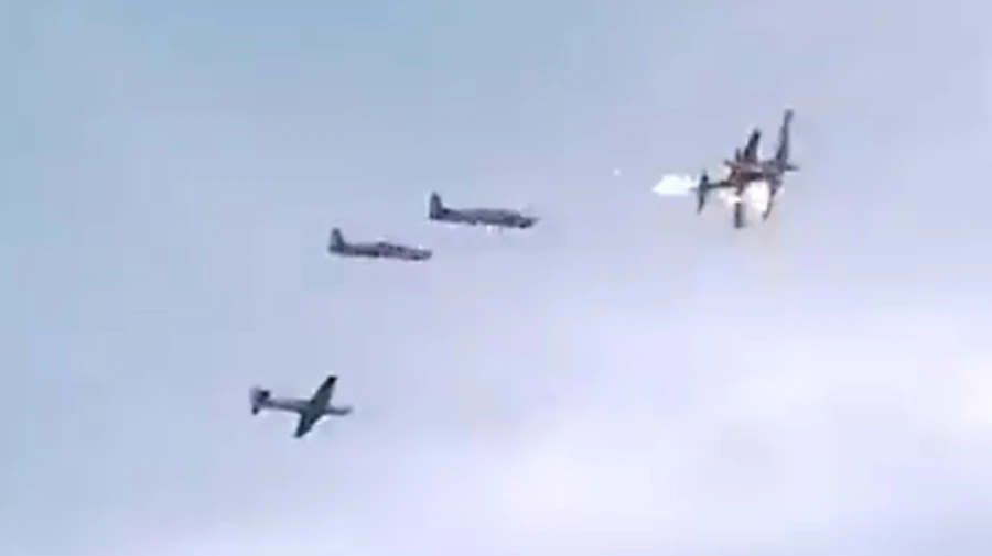 У Колумбії зіткнулись два військові літаки, загинув пілот