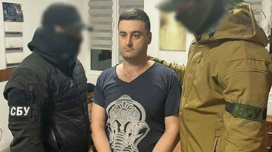 Poland hands over Russian agent Molchanov to Ukraine – photos