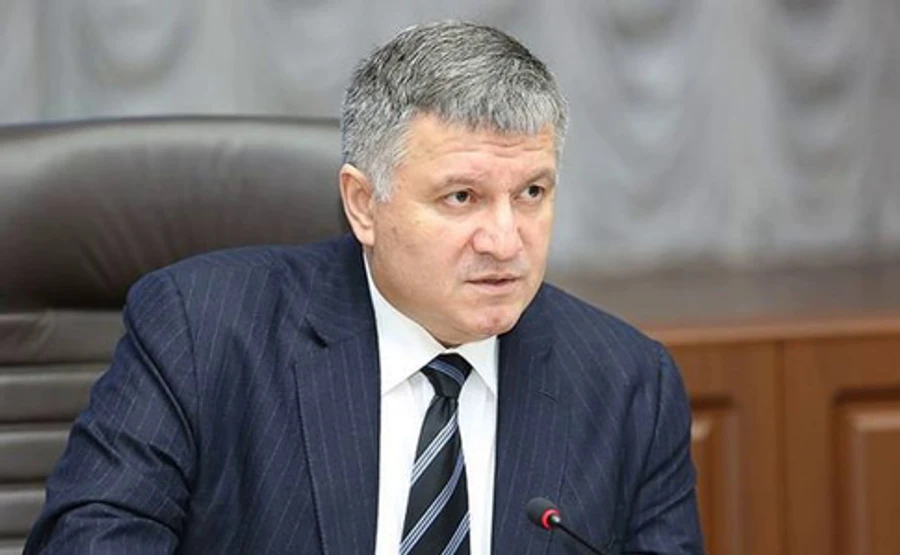 Аваков назвав русским дураком спікера Держдуми РФ, який зазіхнув на Україну