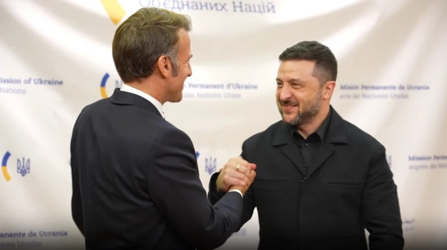 Зеленський обговорив з Макроном посилення ППО і санкції проти Росії