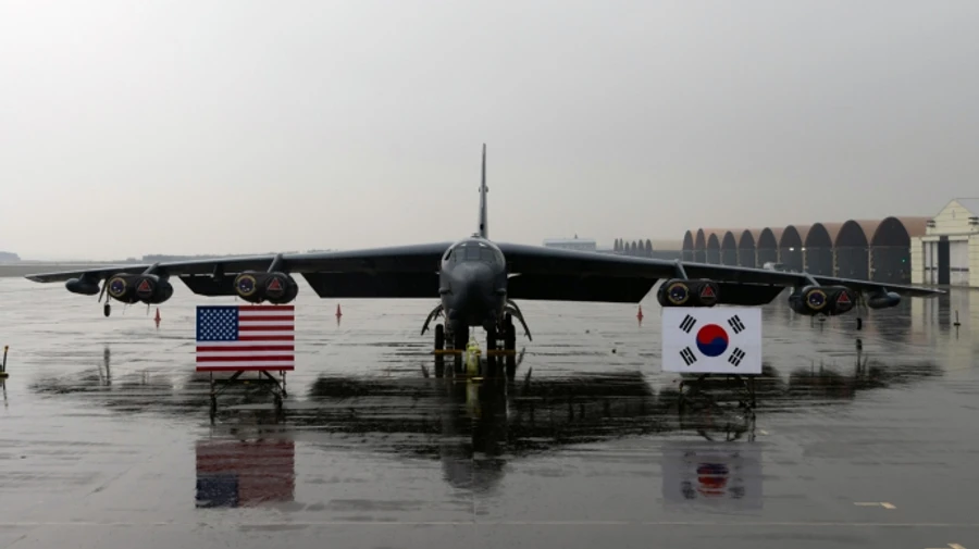 ВВС Южной Кореи, США и Японии провели совместные учения с пусками авиабомб