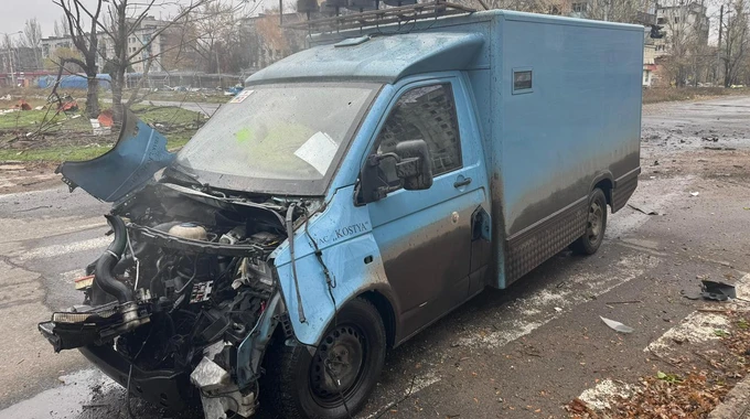 Russian FPV drone hits Kostiantynivka administration vehicle, staff injured – video, photo