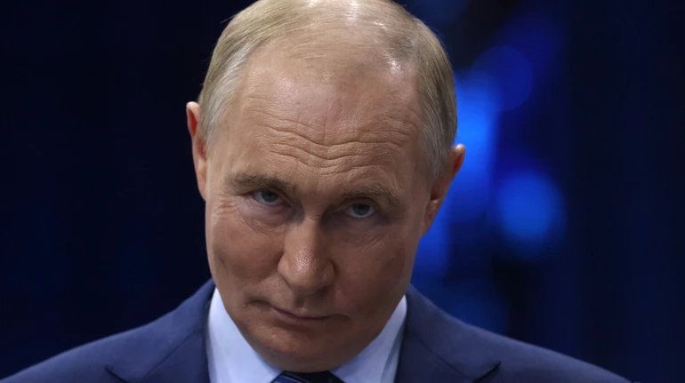 Путін звинуватив НАТО в нарощенні зброї та похвастався ядерними силами