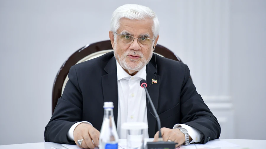 Вице-президент Ирана назвал удар США по университету безумием и невежеством