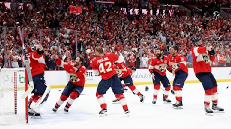 Трилер, бойовик, а може комедія? Кінематографічний огляд протистояння Флорида – Едмонтон