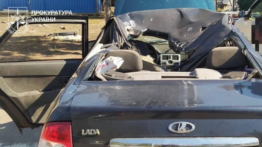В Харьковской области российский FPV-дрон ударил по гражданскому авто, пострадал мужчина