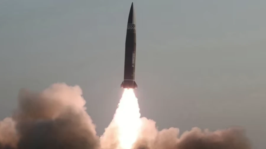КНДР заявляет, что во второй раз запускала свою новейшую баллистическую ракету