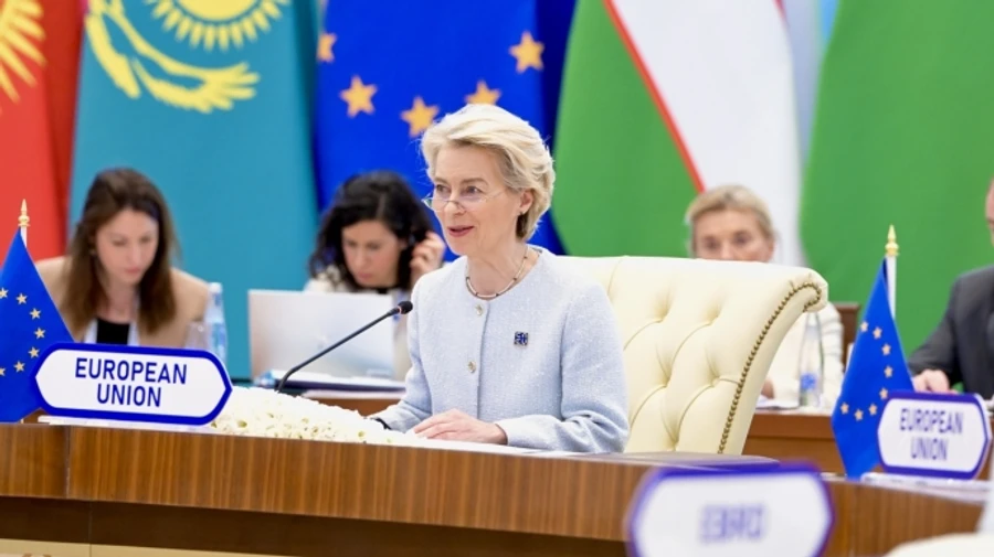 Фон дер Ляєн планує розмову з Трампом під час похорону Папи Франциска