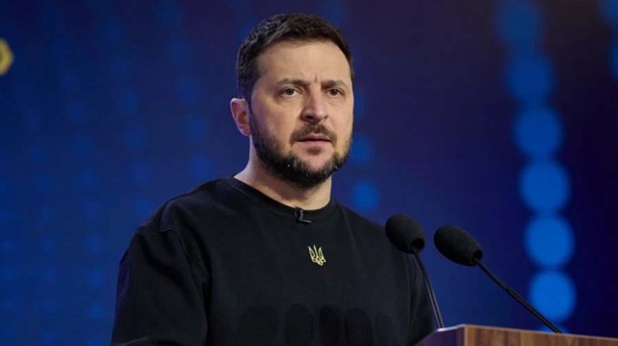 Зеленський поговорив із Макроном про формулу миру, співпрацю в енергетиці й обороні